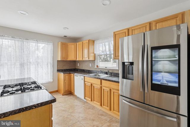 76 HIGHLAND BLVD, Keansburg, NJ 07734