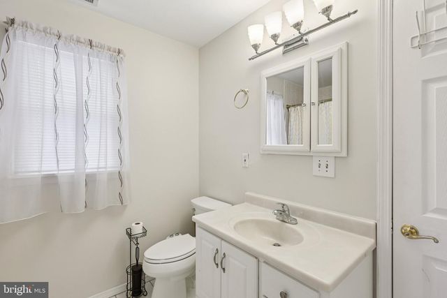 76 HIGHLAND BLVD, Keansburg, NJ 07734