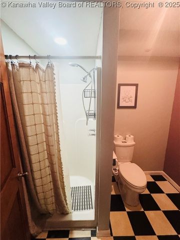 109 Georges Drive, Malden, WV 25306