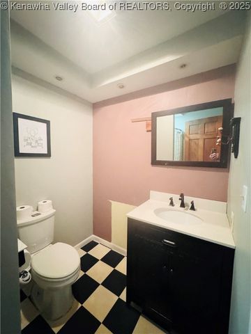 109 Georges Drive, Malden, WV 25306