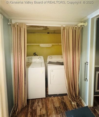 109 Georges Drive, Malden, WV 25306