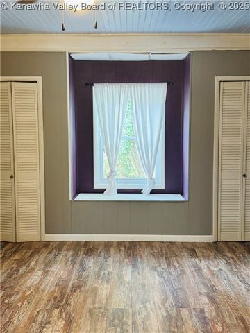 109 Georges Drive, Malden, WV 25306