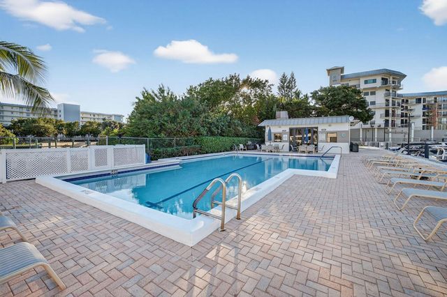 1035 S Federal Highway 402, Delray Beach, FL 33483