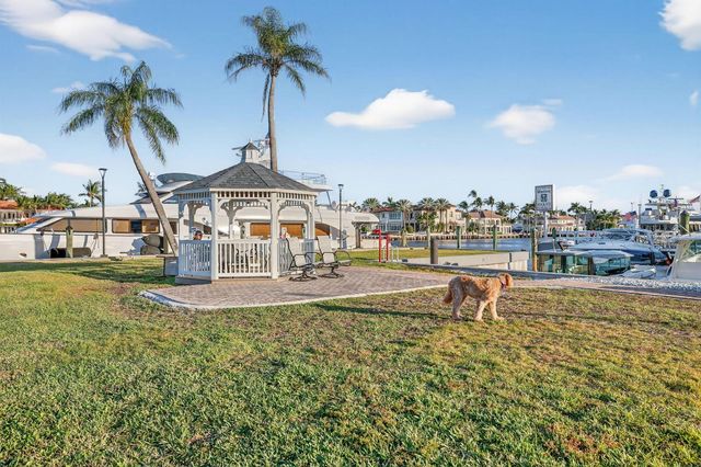 1035 S Federal Highway 402, Delray Beach, FL 33483