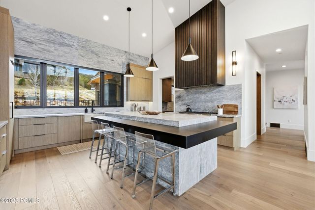 2394 E La Sal Peak Drive, Heber City, UT 84032