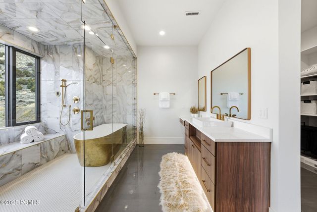 2394 E La Sal Peak Drive, Heber City, UT 84032