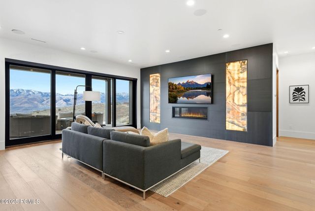 2394 E La Sal Peak Drive, Heber City, UT 84032