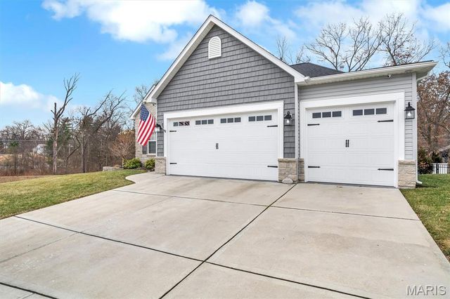 756 Alexander Mark Way, Manchester, MO 63021