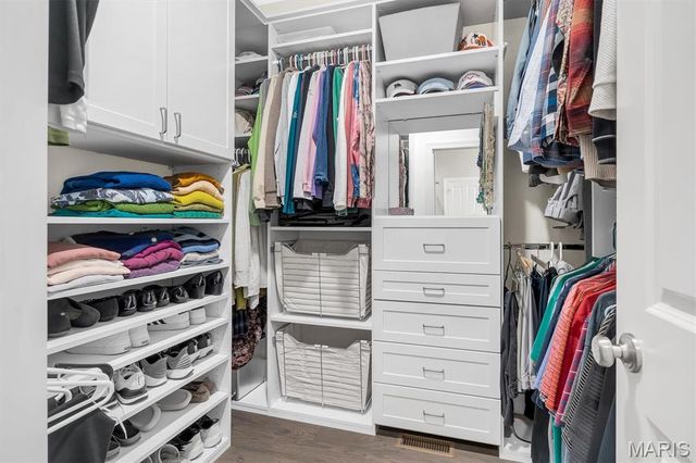 756 Alexander Mark Way, Manchester, MO 63021