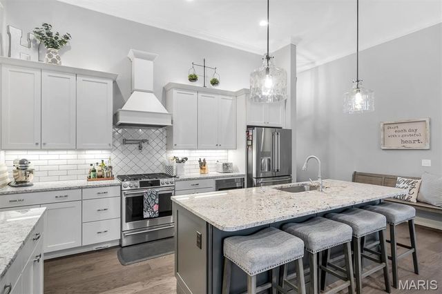 756 Alexander Mark Way, Manchester, MO 63021