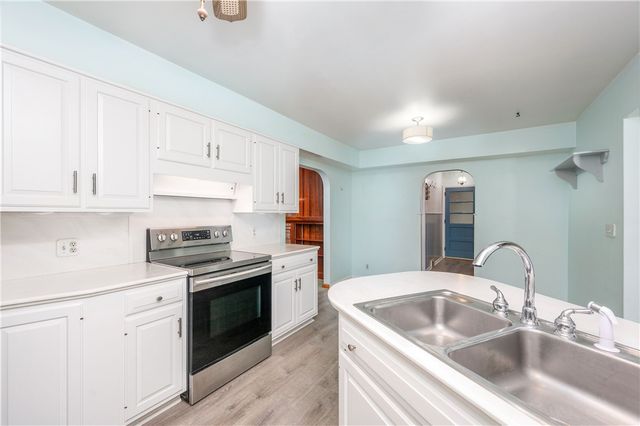 686 Christy, Hermitage, PA 16148