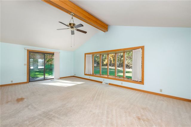 686 Christy, Hermitage, PA 16148