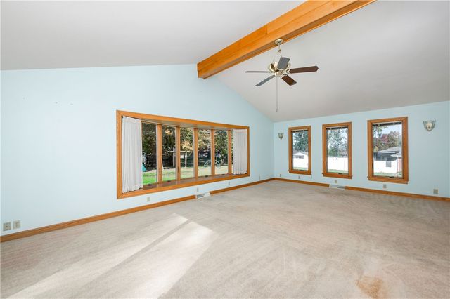 686 Christy, Hermitage, PA 16148