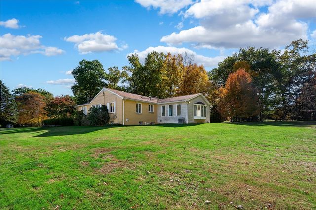 686 Christy, Hermitage, PA 16148