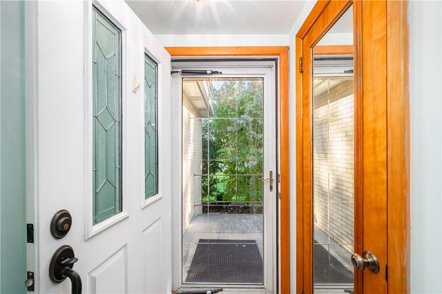 686 Christy, Hermitage, PA 16148