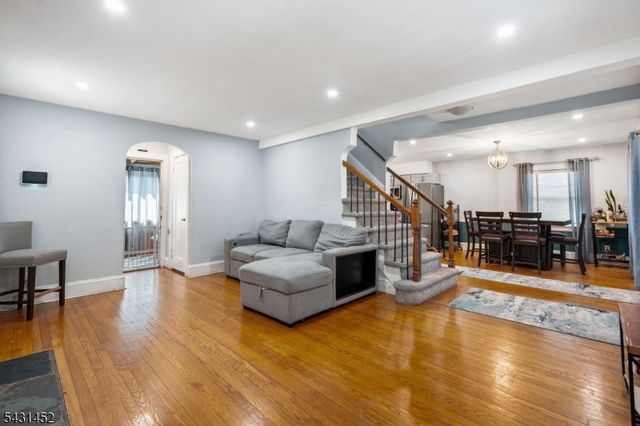 1914 Ingalls Ave, Linden City, NJ 07036