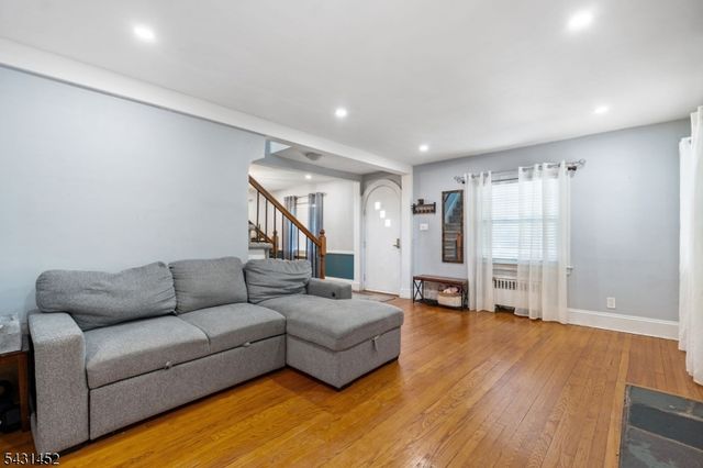1914 Ingalls Ave, Linden City, NJ 07036
