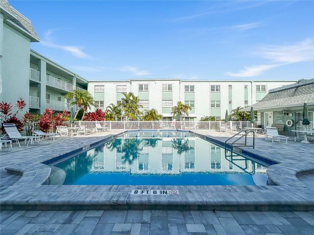 1706 BELLEAIR FOREST DRIVE 252, Belleair, FL 33756