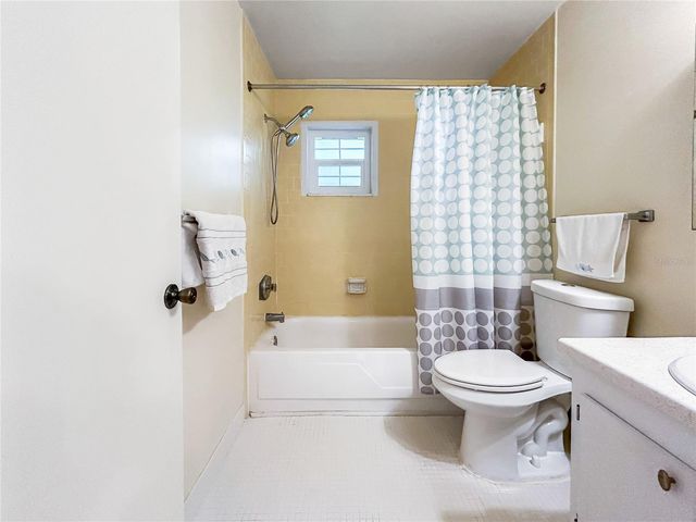 1706 BELLEAIR FOREST DRIVE 252, Belleair, FL 33756