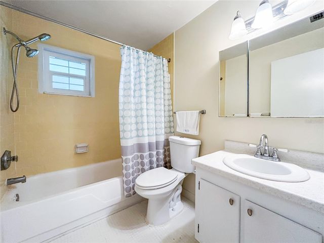 1706 BELLEAIR FOREST DRIVE 252, Belleair, FL 33756