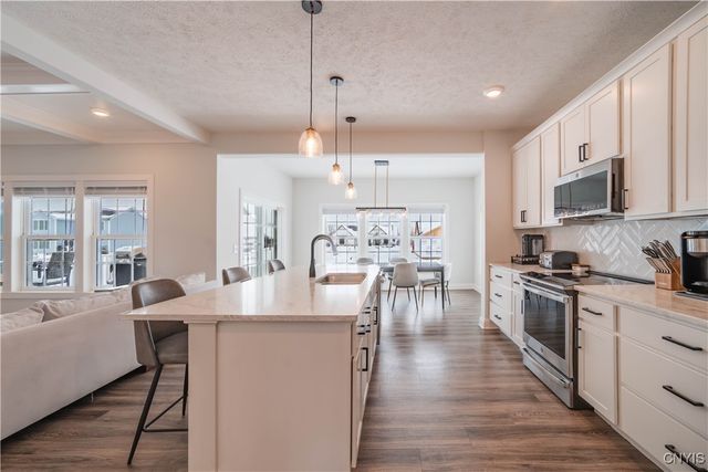 3417 Tall Tree Lane, Lysander, NY 13027