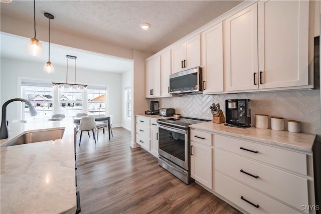 3417 Tall Tree Lane, Lysander, NY 13027