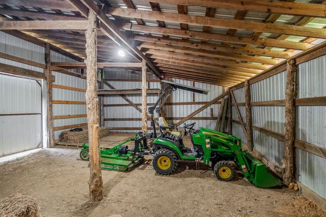 227 Bar Rd, Baxter, TN 38544