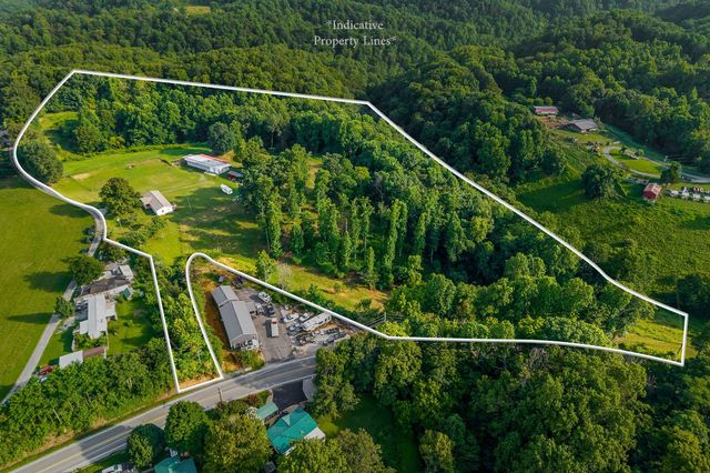 227 Bar Rd, Baxter, TN 38544