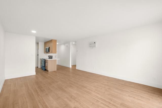 4444 W Point Loma Boulevard 122, San Diego, CA 92107