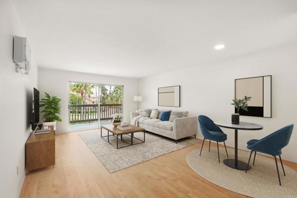 4444 W Point Loma Boulevard 122, San Diego, CA 92107