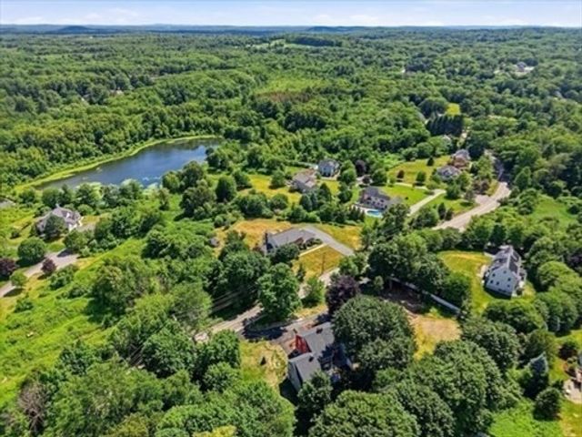 164 Main Street B, Westford, MA 01886