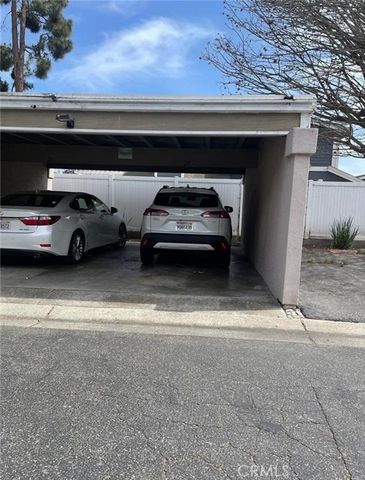 404 Brighton Springs, Costa Mesa, CA 92627