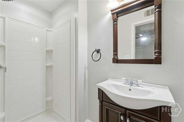 401 Barnhill Drive, Savannah, GA 31406