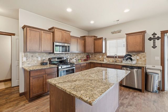 1517 N McKenzie River St, Spokane, WA 99224