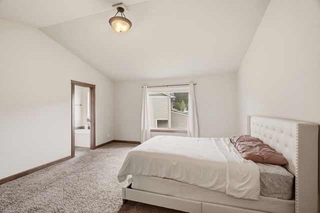 1517 N McKenzie River St, Spokane, WA 99224