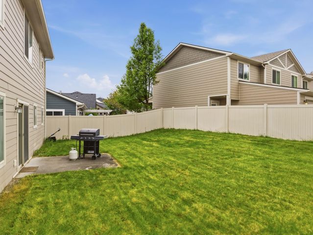 1517 N McKenzie River St, Spokane, WA 99224