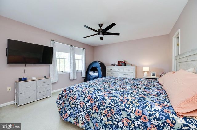 14-4-4 CRANBERRY, Reading, PA 19606