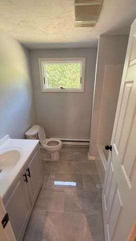 36 Spruce, Middleboro, MA 02344
