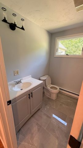 36 Spruce, Middleboro, MA 02344