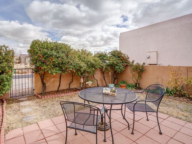 15 Via Sagrada, Santa Fe, NM 87508