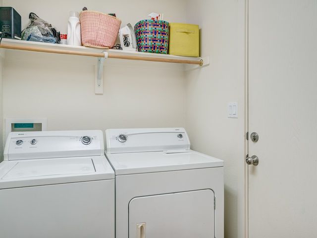 15 Via Sagrada, Santa Fe, NM 87508