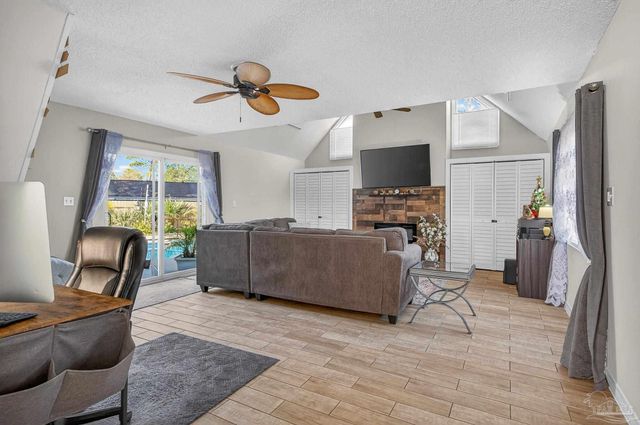 8144 El Dorado Dr, Pensacola, FL 32506