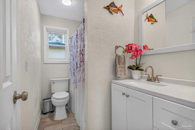 8144 El Dorado Dr, Pensacola, FL 32506