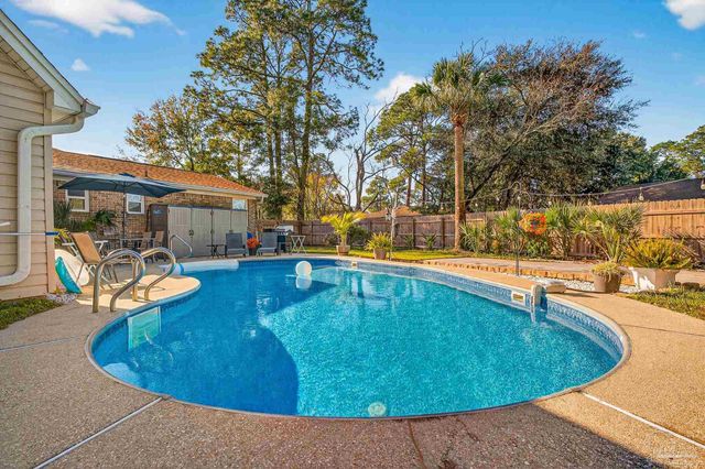 8144 El Dorado Dr, Pensacola, FL 32506