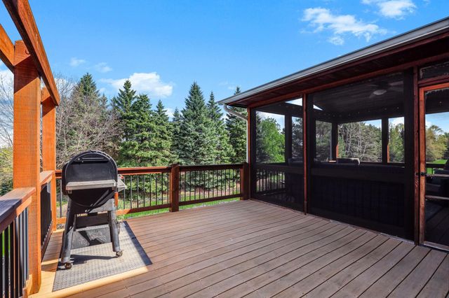 9289 Icosa Street, Lakeville, MN 55044