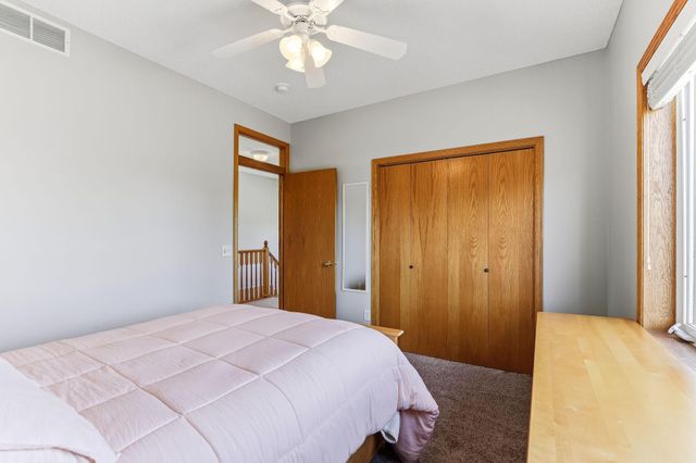 9289 Icosa Street, Lakeville, MN 55044