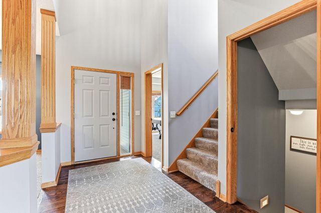 9289 Icosa Street, Lakeville, MN 55044