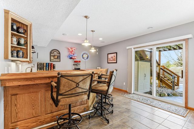 9289 Icosa Street, Lakeville, MN 55044
