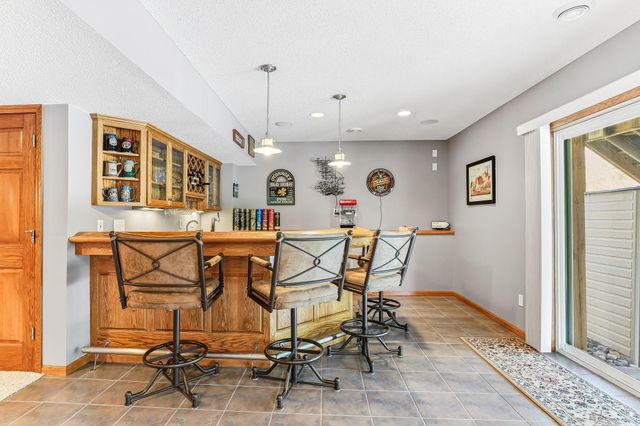 9289 Icosa Street, Lakeville, MN 55044