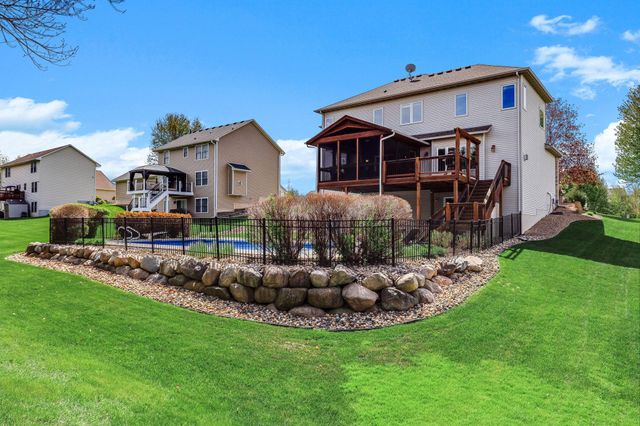 9289 Icosa Street, Lakeville, MN 55044